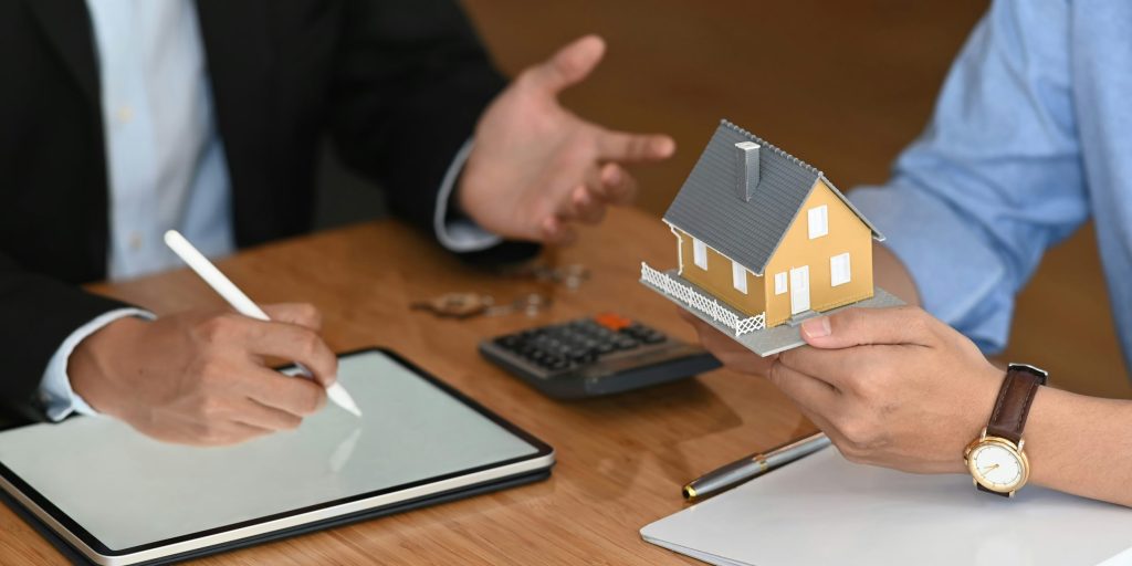 Essential Liability Coverage Insights for Real Estate Investors